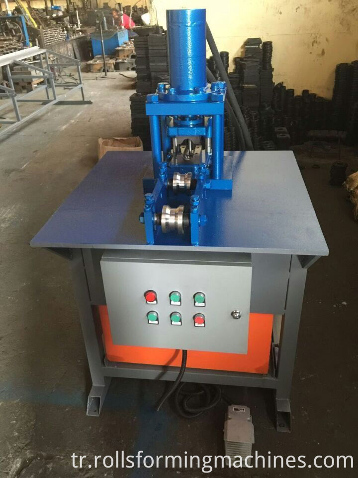 Necking machine Necking machine